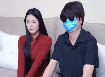 Hắn đưa thuốc kích dục trộn vào nước cho em đồng nghiệp uống